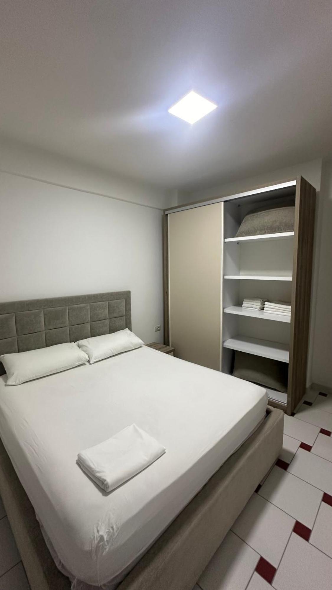 Jasmine Apartments Saranda Extérieur photo